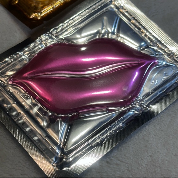 SALE!! Collagen eye mask and lip mask - Picture 11 of 14